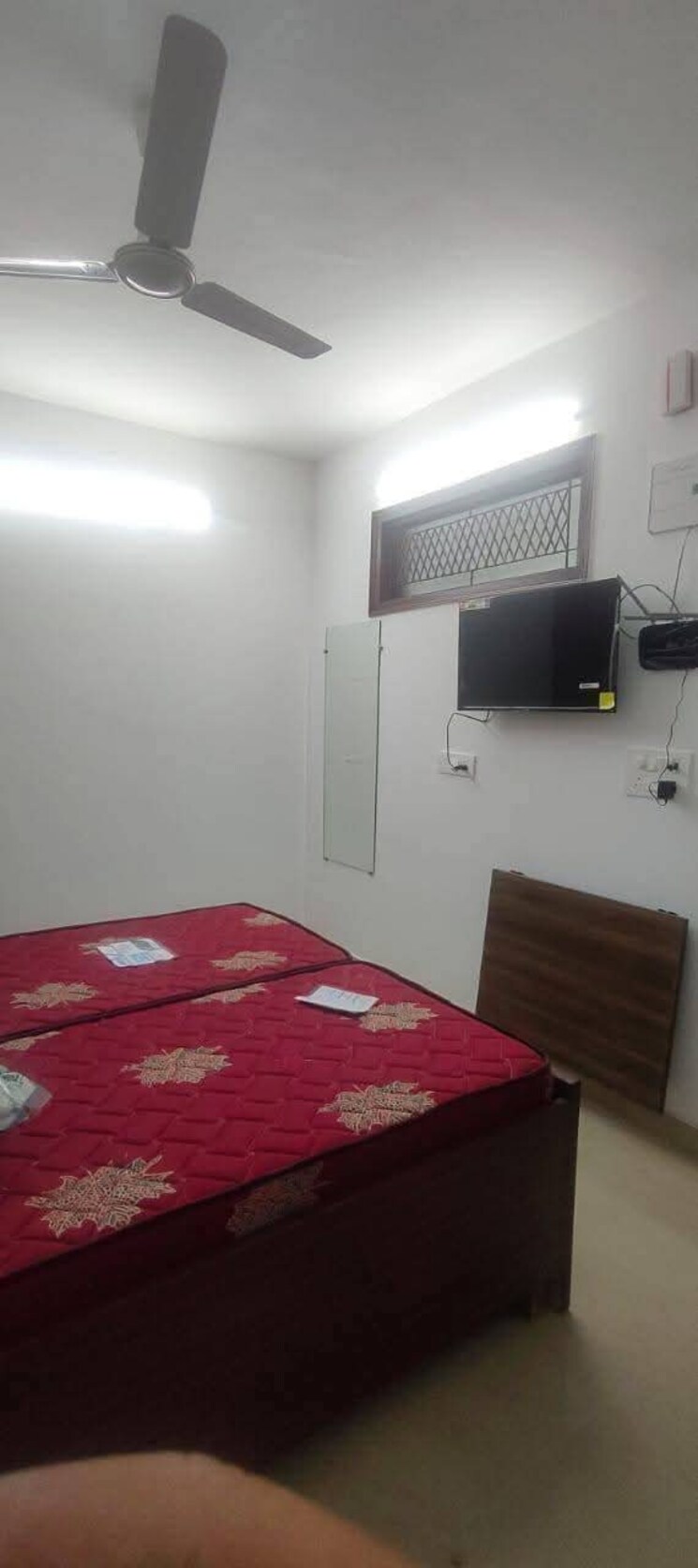 Bedroom, saket 1 RK 500 Sq.Ft. Builder Floor In Saket Delhi 9472845