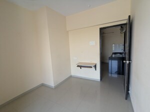 Room in 1.5 BHK Apartment at Shree Satya Shankar Residency, Manpada – for Rent