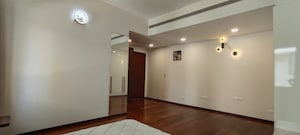 Room in 4 BHK Apartment at Prestige White Meadows, Whitefield – for Sale