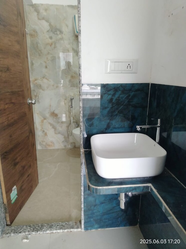 Bathroom, parth-lakefront 1 Bedroom 550 Sq.Ft. Apartment In Dighe Navi Mumbai 9472942