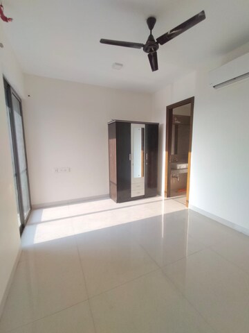 Bedroom in 2 BHK Apartment at Airoli Sector 14 – for Sale