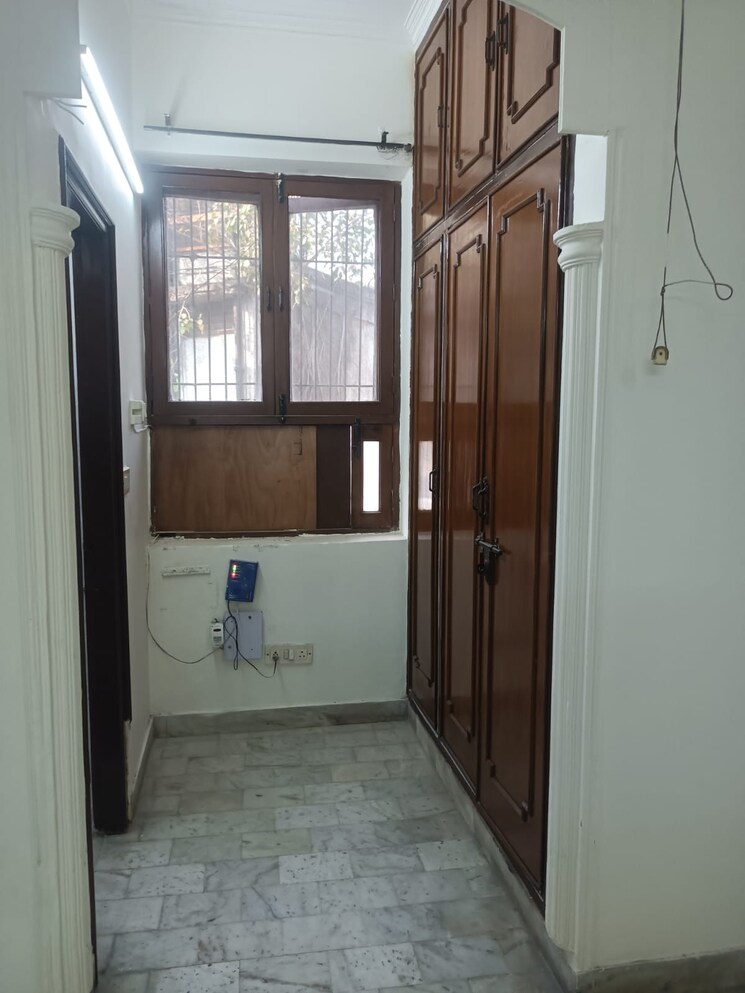 Master Bedroom, chitra vihar 3 Bedroom 2500 Sq.Ft. Builder Floor In Chitra Vihar Delhi 9472983