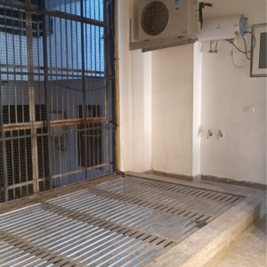 Bedroom in 3 BHK Builder Floor at Gardenia Glory, Sector 46 – for Rent