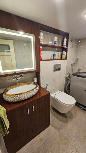 4 BHK Apartment For Rent in Ratna Avenue, Richmond Road