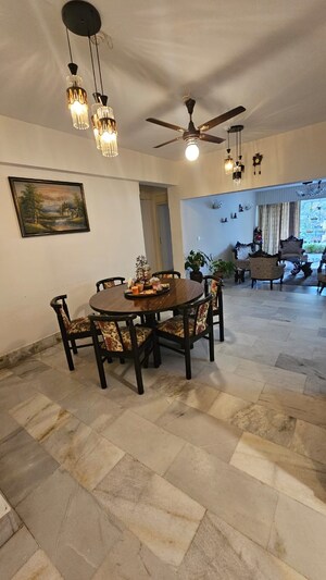 Gym in 4 BHK Apartment at Ratna Avenue, Richmond Road – for Rent