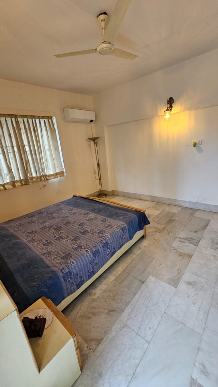 Bedroom, ratna-avenue 4 Bedroom 3400 Sq.Ft. Apartment In Richmond Road Bangalore 9472999