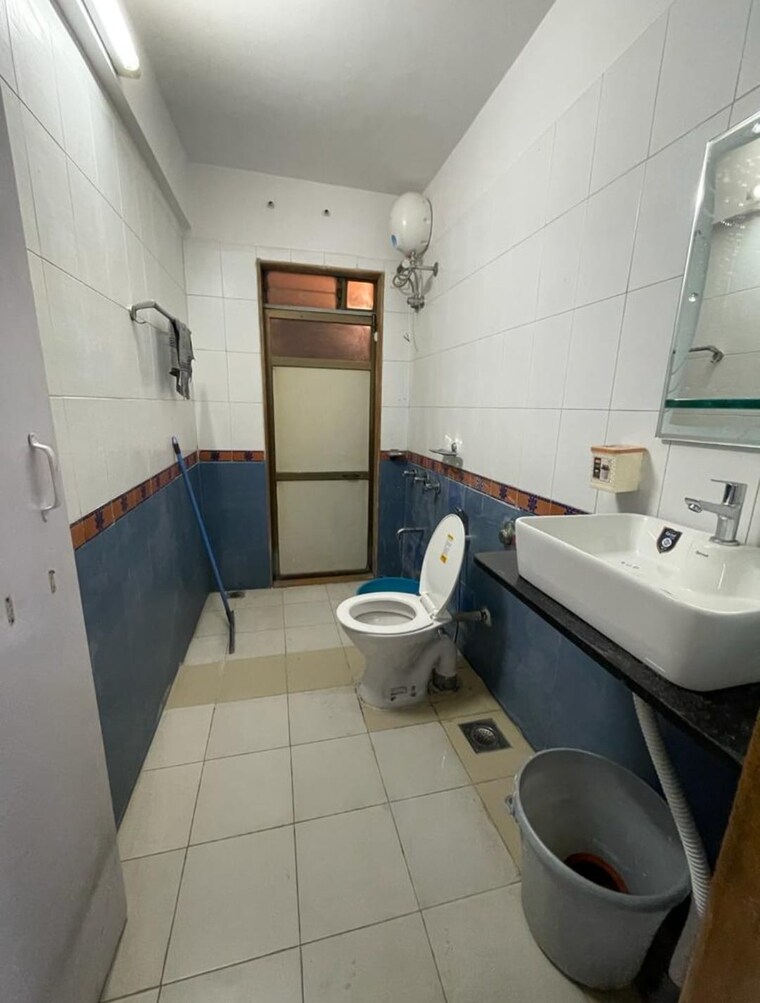 Team Area, kanakia-spaces-niharika 2 Bedroom 870 Sq.Ft. Apartment In Manpada Thane 9473010