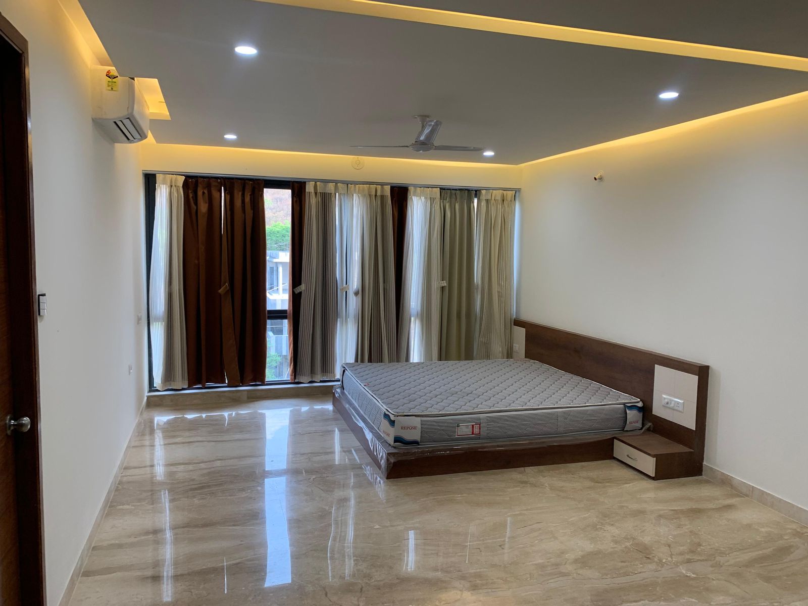 3.5 BHK Apartment For Rent in Marvel Selva Ridge Estate Villa