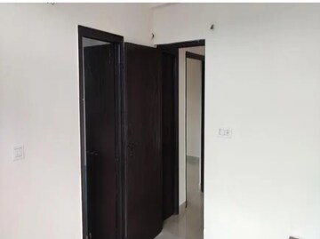 Room in 2 BHK Apartment at SRS Residency, Sector 88 – for Sale