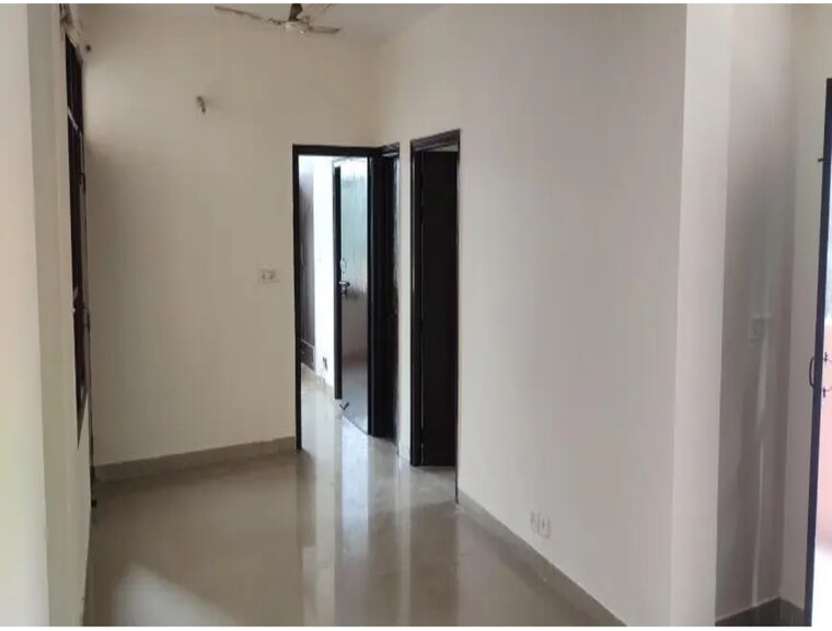 Room, srs-residency 2 Bedroom 1304 Sq.Ft. Apartment In Sector 88 Faridabad 9473005