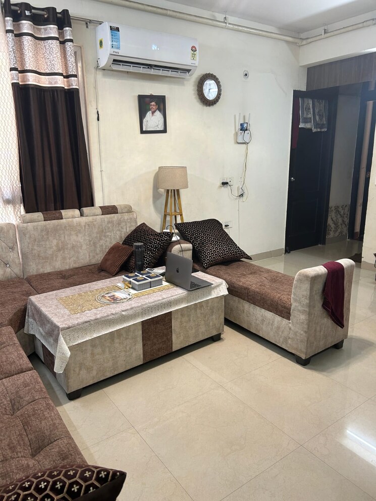 Living Room, crossing-republik 3 Bedroom 2700 Sq.Ft. Villa In Crossing Republic Ghaziabad 9473006