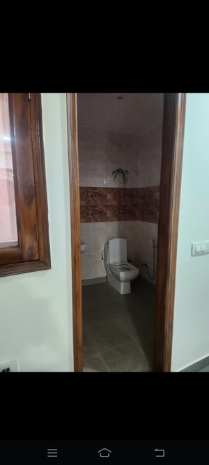 Furnished Amenities in 3 BHK Builder Floor at Maya Homes, Indrapuram – for Rent