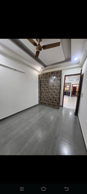 Room in 3 BHK Builder Floor at Maya Homes, Indrapuram – for Rent