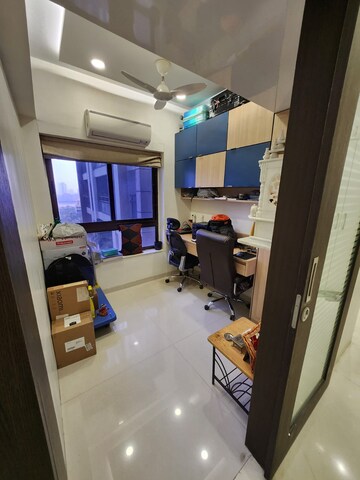 Team Area in 4 BHK Apartment at Runwal Anthurium, Mulund West – for Rent