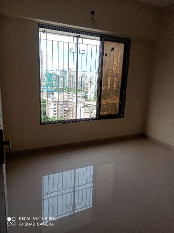 Room in 1 BHK Apartment at Landmark Bombay One, Parel – for Rent