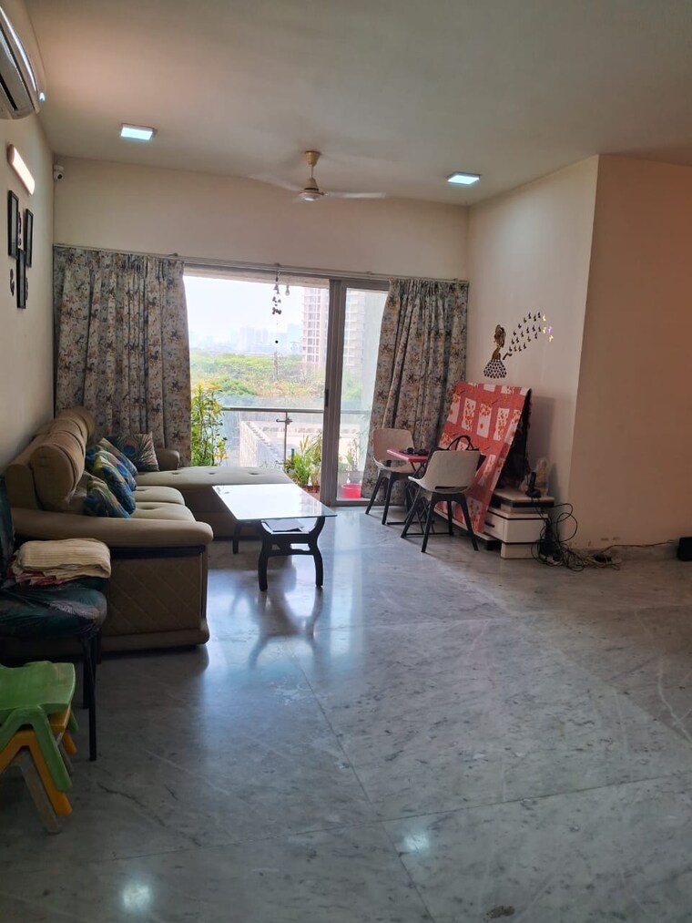 Living Room, lodha-luxuria-priva 3 Bedroom 1755 Sq.Ft. Apartment In Majiwada Thane 9473049