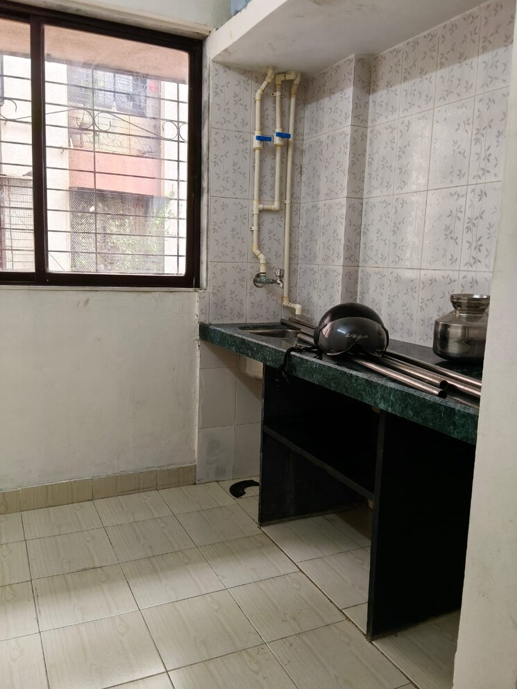 Kitchen, the-bombay-hindu-chs 1 Bedroom 250 Sq.Ft. Apartment In Dadar East Mumbai 9473055