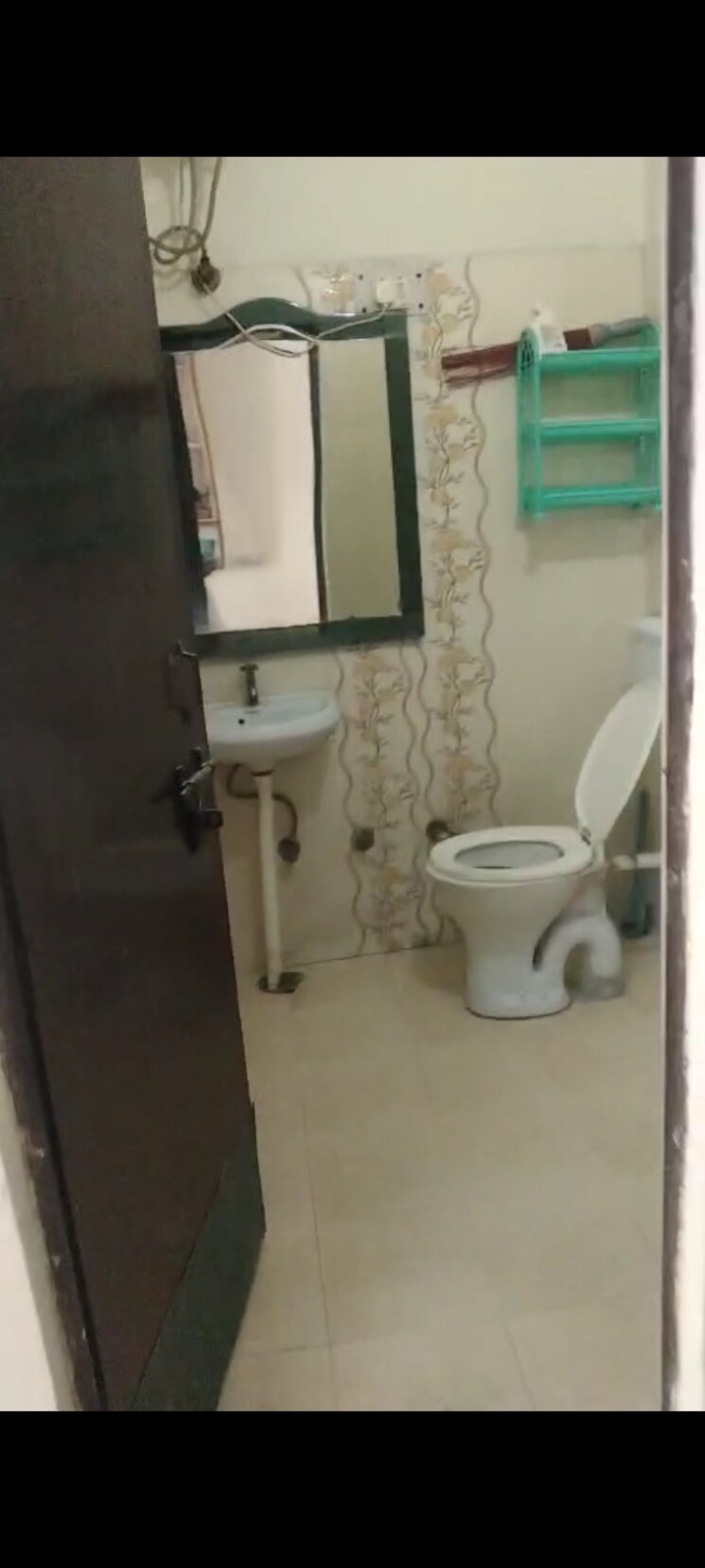 Bathroom, parkh-homes 1 Bedroom 650 Sq.Ft. Builder Floor In Indrapuram Ghaziabad 9473081