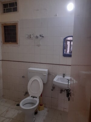 Bathroom in 3.5 BHK Apartment at Sector 56 – for Rent