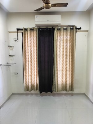 1 BHK Apartment For Rent in Bhoomi Acres, Thane West