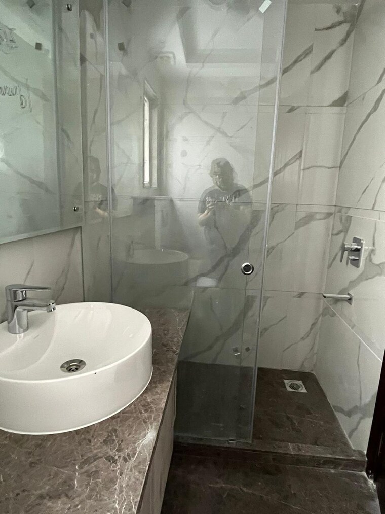Bathroom, pragya-kunj-apartments 3 Bedroom 1800 Sq.Ft. Builder Floor In Greater Kailash I Delhi 9473147