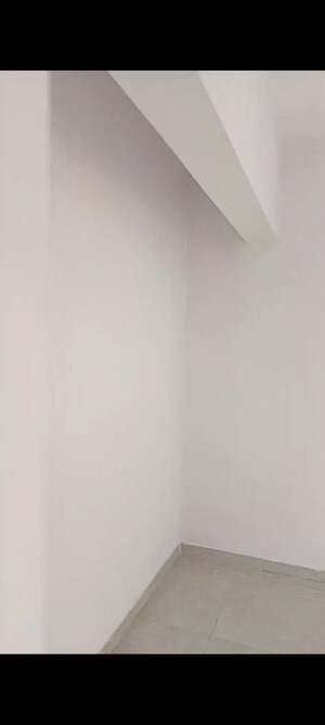 Room in 2 BHK Apartment at Tiara Hills, Mira Road – for Rent