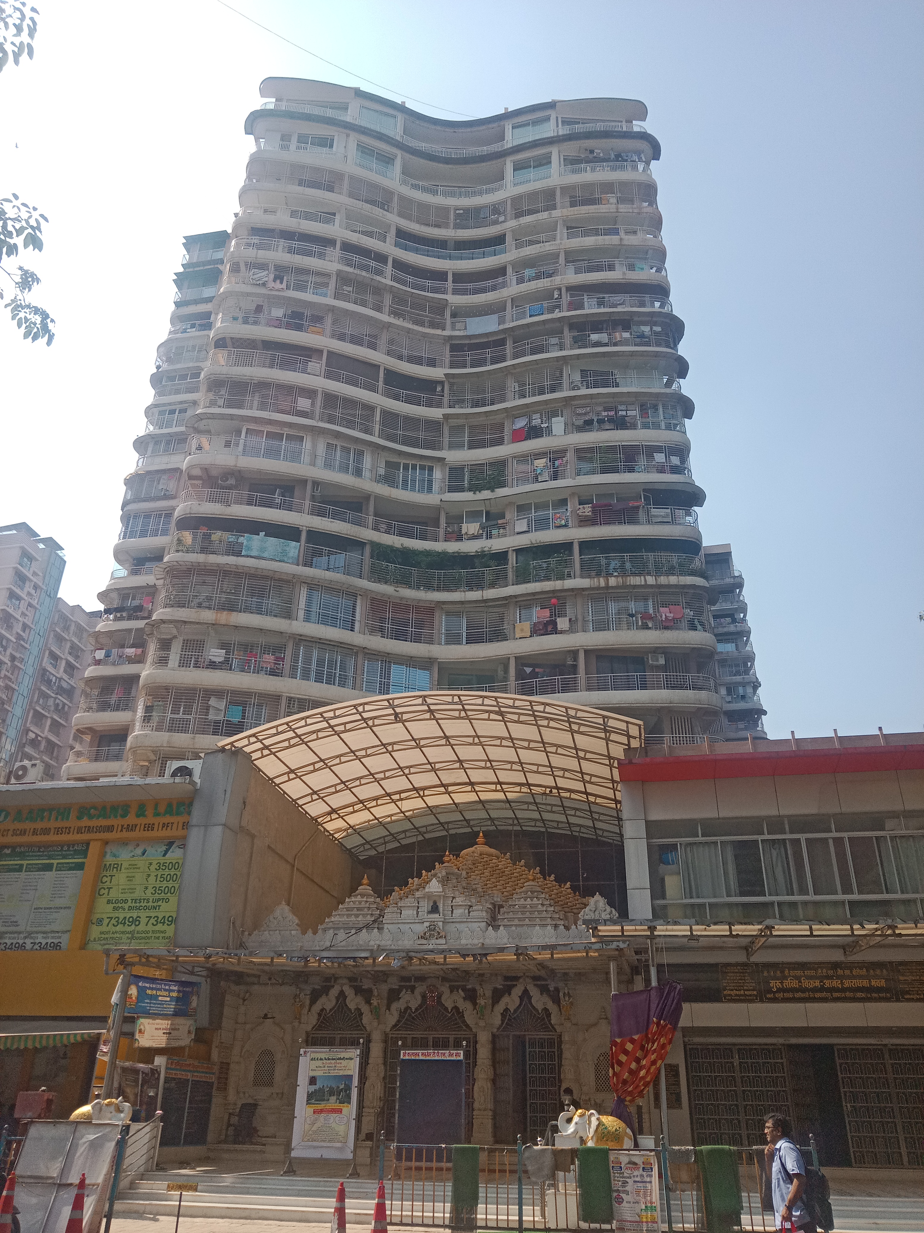 3 BHK Apartment For Rent in Satra Park