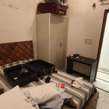 Team Area in 2 BHK Builder Floor at Malviya Nagar – for Rent