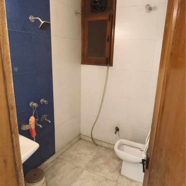 Bathroom, malviya nagar 2 Bedroom 900 Sq.Ft. Builder Floor In Malviya Nagar Delhi 9473200