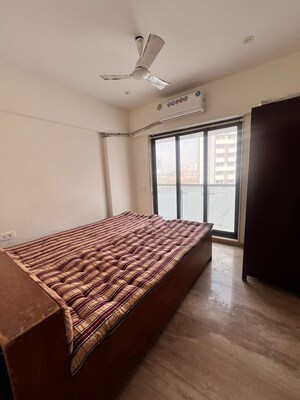 Bedroom in 3 BHK Apartment at Juhu – for Rent