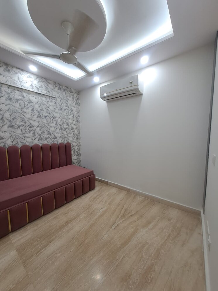 Room, malviya nagar 3 Bedroom 1600 Sq.Ft. Builder Floor In Malviya Nagar Delhi 9473221