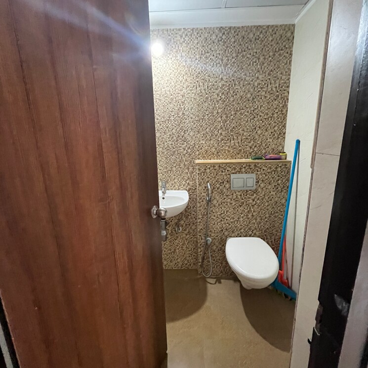 Bathroom, lodha-palava-clara-j-to-m 2.5 Bedroom 679 Sq.Ft. Apartment In Taloja Bypass Road Thane 9473231