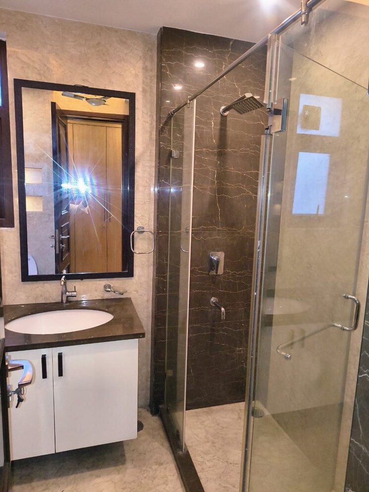 undefined, greater kailash ii 4 Bedroom 550 Sq.Yd. Builder Floor In Greater Kailash ii Delhi 9473239