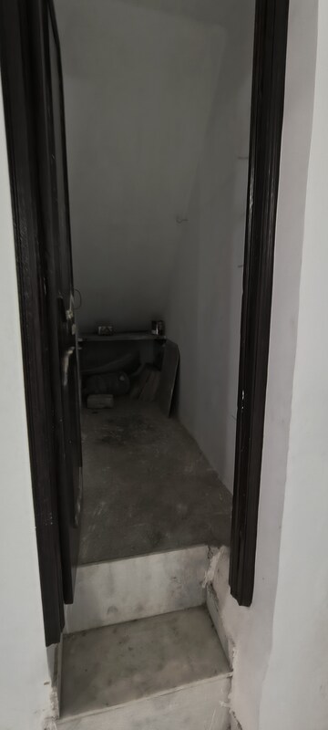 Furnished Amenities in 2 BHK Builder Floor at Khirki Extension – for Sale