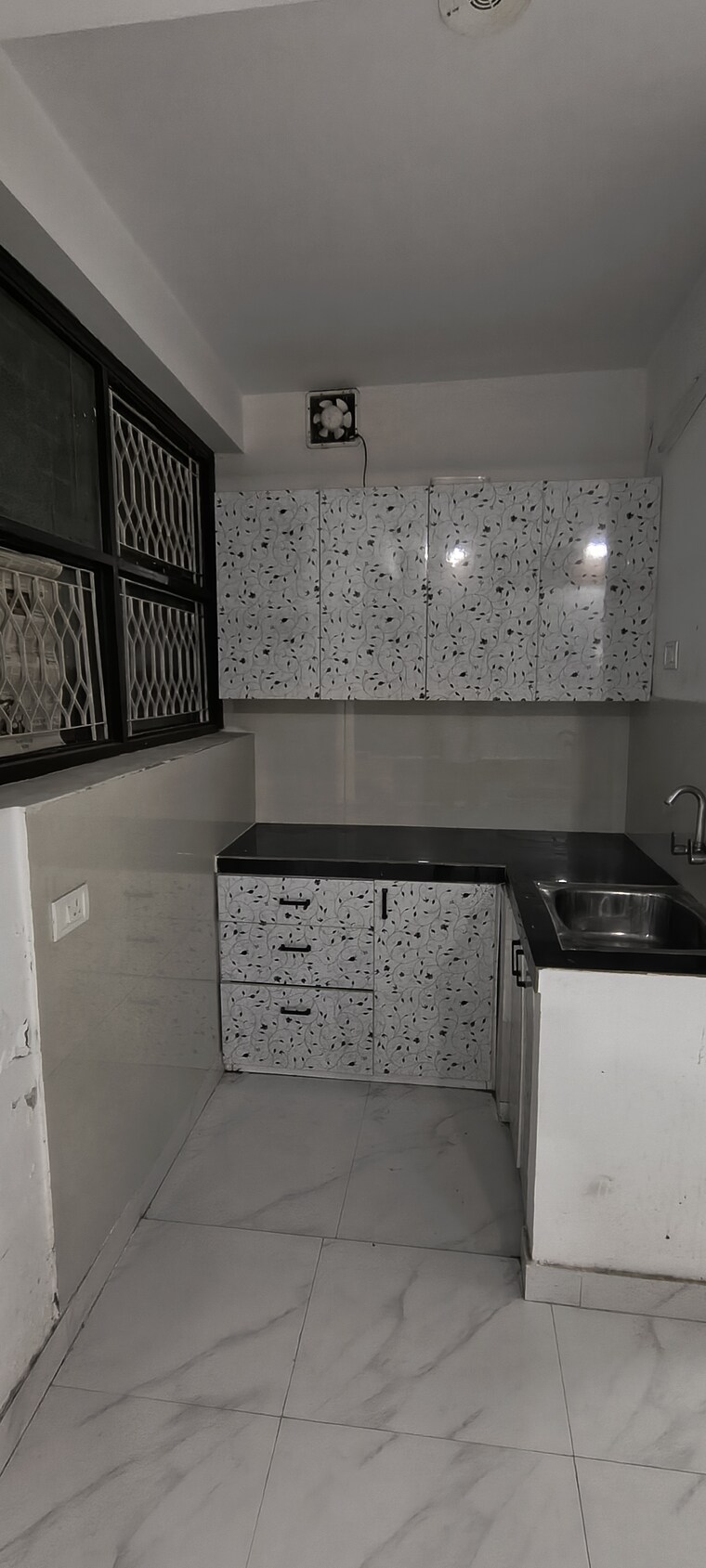 Kitchen, khirki extension 2 Bedroom 900 Sq.Ft. Builder Floor In Khirki Extension Delhi 9473250