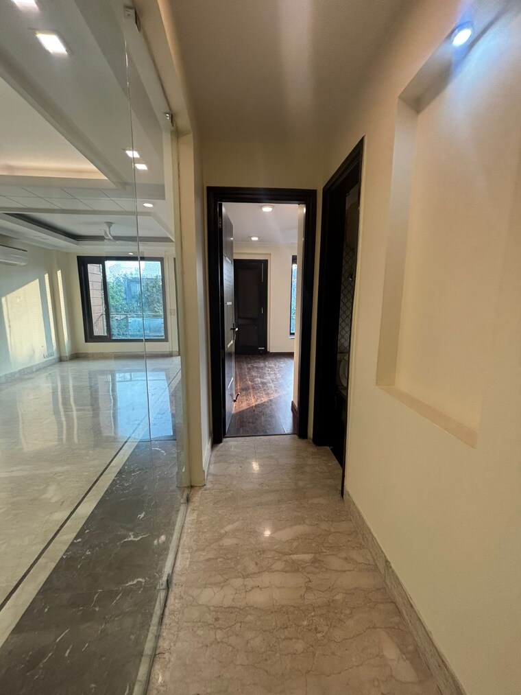 undefined, greater kailash i 3 Bedroom 250 Sq.Yd. Builder Floor In Greater Kailash I Delhi 9473248