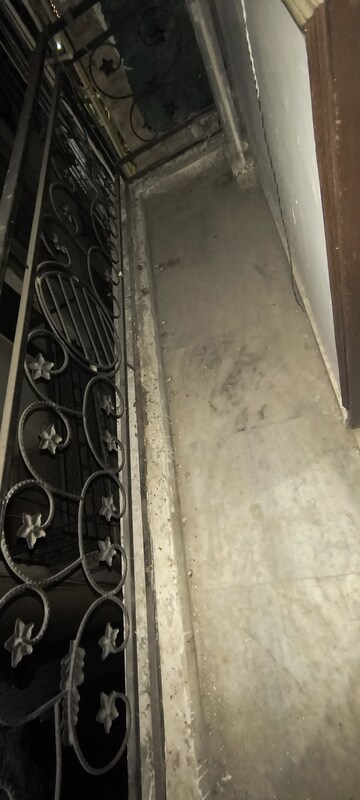 Balcony in 1 BHK Builder Floor at Khirki Extension – for Sale