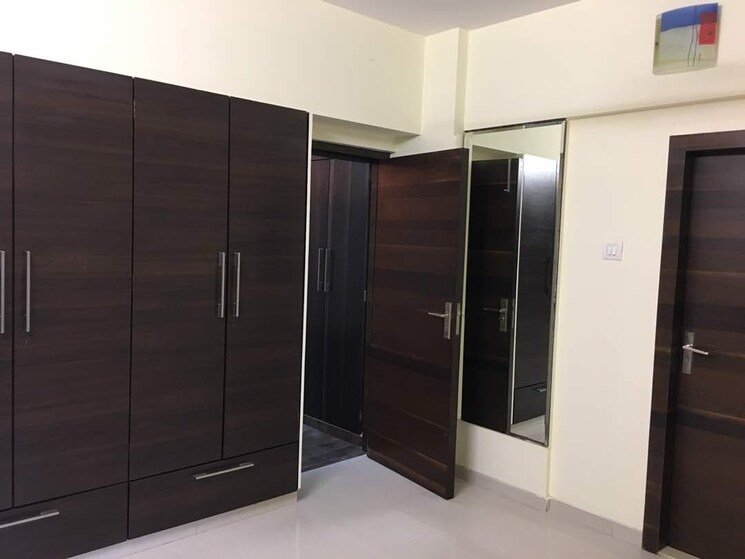 Room, juhu 3 Bedroom 1250 Sq.Ft. Apartment In Juhu Mumbai 9473257