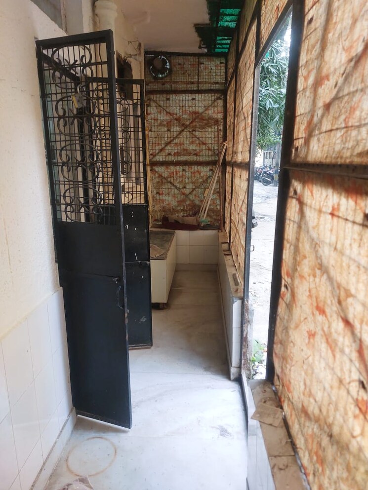 Balcony, jangpura 2 Bedroom 900 Sq.Ft. Builder Floor In Jangpura Delhi 9473263