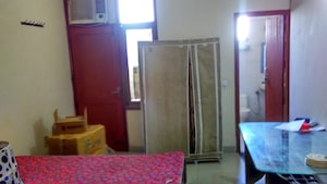 Bedroom in 2 BHK Builder Floor at Jangpura – for Rent