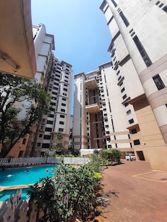 2 BHK Apartment For Sale in Raheja Sherwood