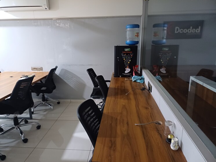 Team Area, 150 feet ring road Commercial Office Space 532 Sq.Ft. In 150 Feet Ring Road Rajkot 9473309