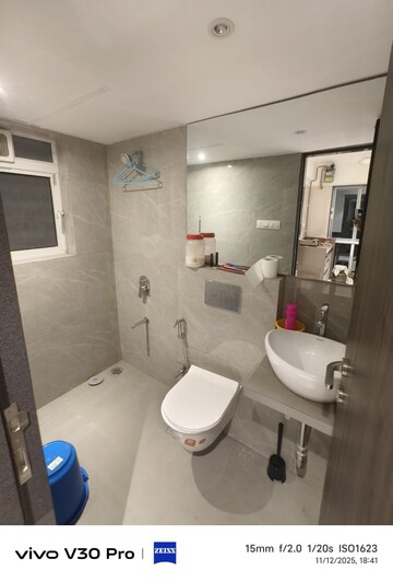 Bathroom in 1 BHK Apartment at Prabhat Residency Santacruz, Santacruz East – for Rent
