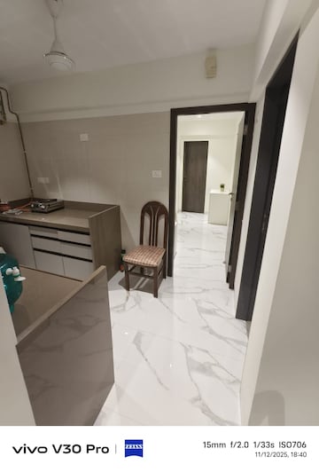 Team Area in 1 BHK Apartment at Prabhat Residency Santacruz, Santacruz East – for Rent