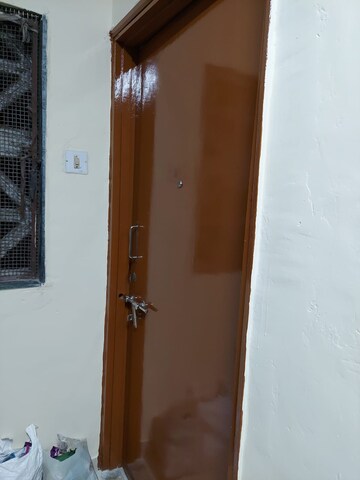 Furnished Amenities in 1 BHK Apartment at Sai Sadan CHS Kurla, Kurla East – for Sale