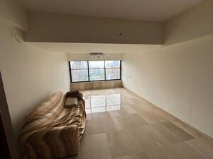 Bedroom in 5 BHK Apartment at Chaitanya Tower, Prabhadevi – for Rent