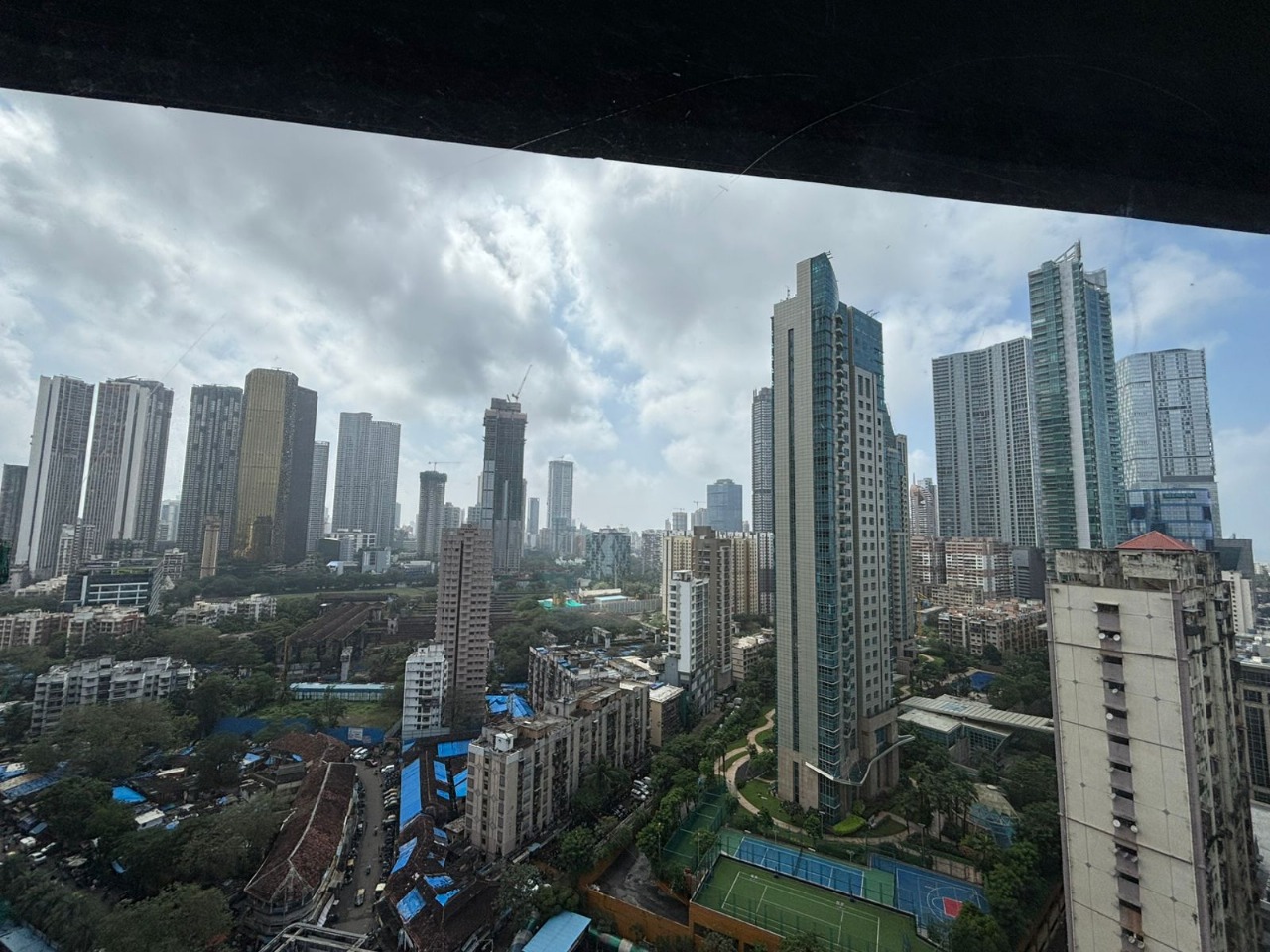 5 BHK 4400 Sq.Ft. Apartment in Chaitanya Tower