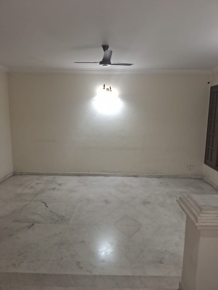 Room, windsor-court 4 Bedroom 3400 Sq.Ft. Apartment In Millers Road Bangalore 9473328