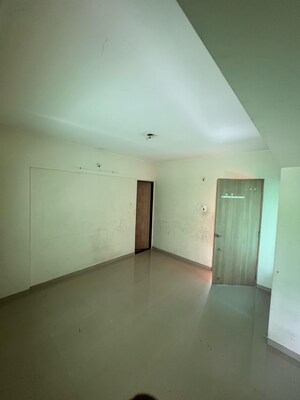 Room in 2 BHK Apartment at Siddhishree Vivanta, Baner – for Rent