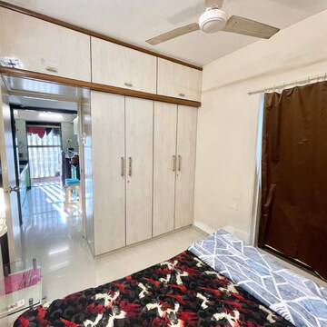 Bedroom in 2 BHK Apartment at Mahesh Jai Bharat, Khar West – for Rent